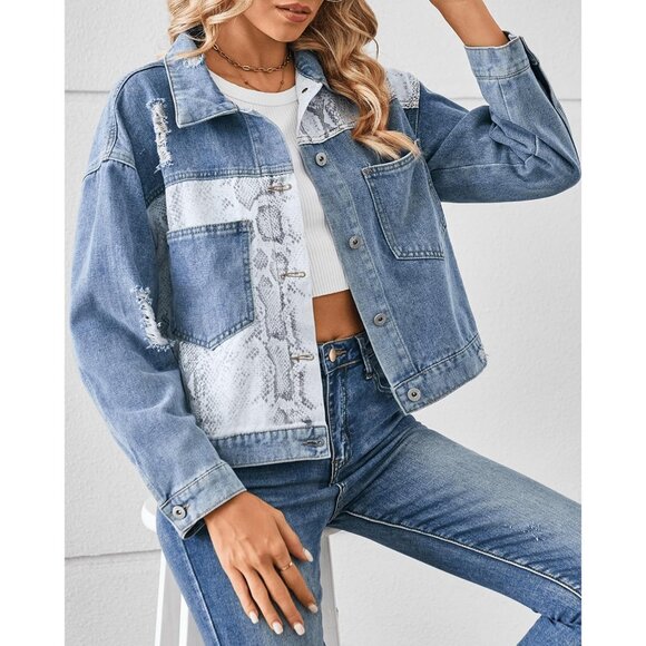 Women's Loose Button Down Cropped Denim Jacket Long Sleeves Cheetah Light Blue - Picture 5 of 6